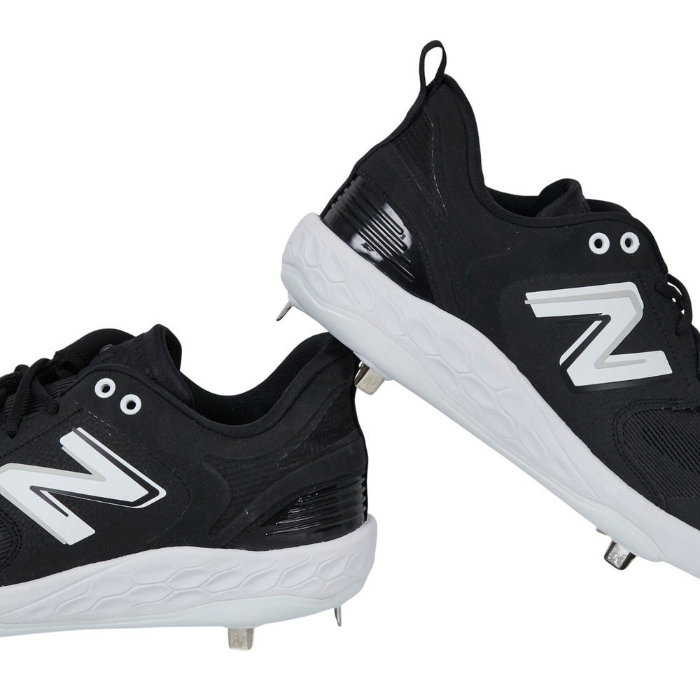 New Balance Fresh Foam 3000v6 Baseball Cleats Mens 15 Black L3000BK6 Spikes